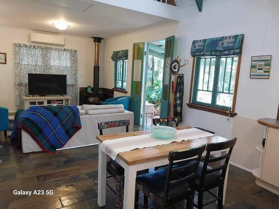 Alba The Scots Cottage Walk Every Where Maleny